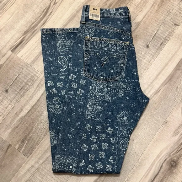 Women’s Levi’s 501 Bandana Jeans - Picture 5 of 6